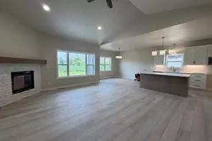 1261 Autumn Fld Ln, De Pere, WI 54115 - Photo 9