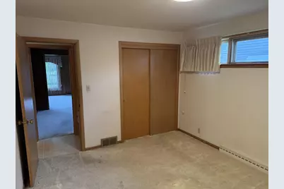 1909 Simpson Street, Oshkosh, WI 54902 - Photo 9