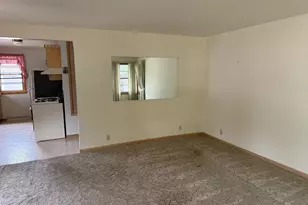 1909 Simpson St, Oshkosh, WI 54902 - Photo 3