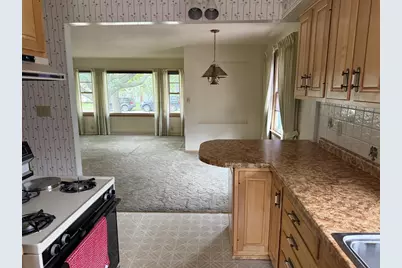 1909 Simpson Street, Oshkosh, WI 54902 - Photo 5