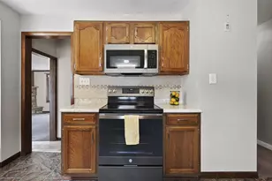 1139 Kellogg St, Green Bay, WI 54303 - Photo 13