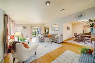 1303 Faust Ave, Oshkosh, WI 54902 - Photo 7