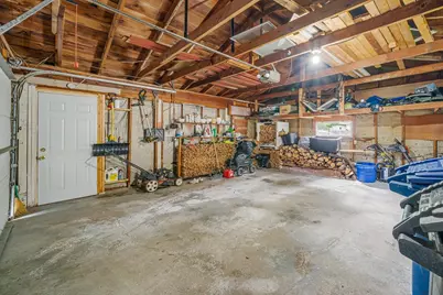 1303 Faust Avenue, Oshkosh, WI 54902 - Photo 35