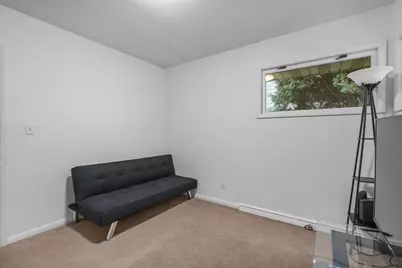 1412 W 9th Avenue, Oshkosh, WI 54902 - Photo 15