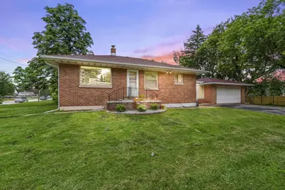 1412 W 9th Avenue, Oshkosh, WI 54902 - Photo 3