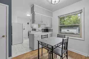 1412 W 9th Ave, Oshkosh, WI 54902 - Photo 7
