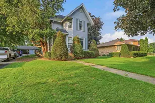 112 E Waupun St, Oakfield, WI 53065 - Photo 1