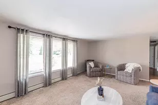 815 W Jennings St, New London, WI 54961 - Photo 7