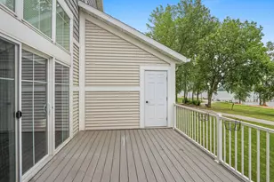 2617 Bay Harbor Cir, Green Bay, WI 54304 - Photo 53