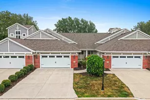 2617 Bay Harbor Cir, Green Bay, WI 54304 - Photo 5