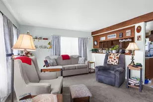 2105 17th St, Menominee, MI 49858 - Photo 3