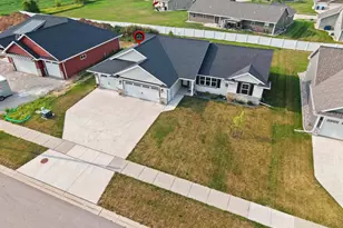 869 Joeanna Wy, Pulaski, WI 54162 - Photo 31