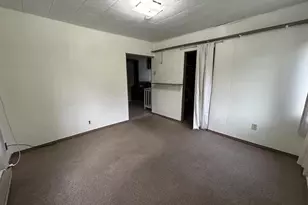 124 W 13th St, Kaukauna, WI 54130 - Photo 5