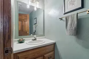 33 Pheasant Ct, Appleton, WI 54915 - Photo 17