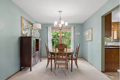 33 Pheasant Court, Appleton, WI 54915 - Photo 5