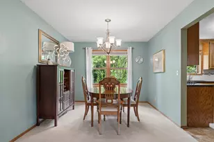33 Pheasant Ct, Appleton, WI 54915 - Photo 5