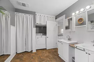 1215 Grand St, Oshkosh, WI 54901 - Photo 13