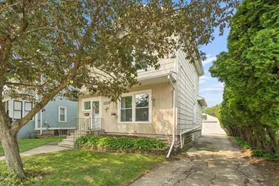 1215 Grand Street, Oshkosh, WI 54901 - Photo 1