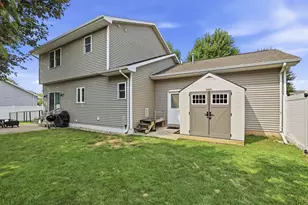 1520 Wellington Dr, Oshkosh, WI 54904 - Photo 29
