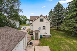 1021 Carney Blvd, Marinette, WI 54143 - Photo 17