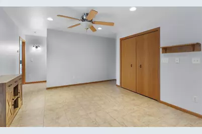 1325 S Westhaven Drive, Oshkosh, WI 54904 - Photo 19