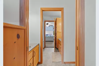 1325 S Westhaven Drive, Oshkosh, WI 54904 - Photo 53