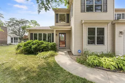 1325 S Westhaven Drive, Oshkosh, WI 54904 - Photo 5