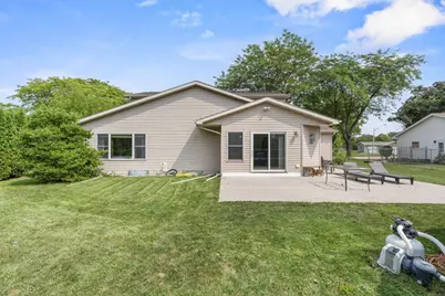 1325 S Westhaven Drive, Oshkosh, WI 54904 - Photo 63