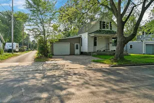 1320 Church St, Marinette, WI 54143 - Photo 9
