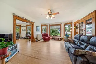 204 N 3rd St, Winneconne, WI 54986 - Photo 7