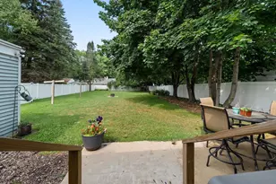 529 Newtols St, Green Bay, WI 54302 - Photo 33