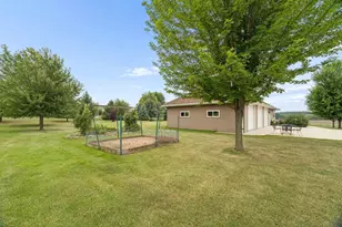 2117 Deer Haven Rd, Greenleaf, WI 54126 - Photo 31