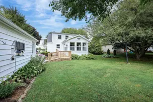 W6273 Old Hwy Rd, Menasha, WI 54952 - Photo 7