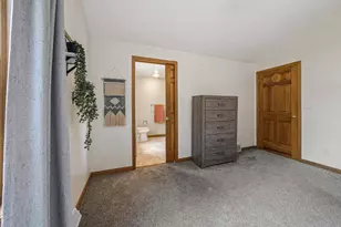 1236 Benjamin Ct, Green Bay, WI 54311 - Photo 35