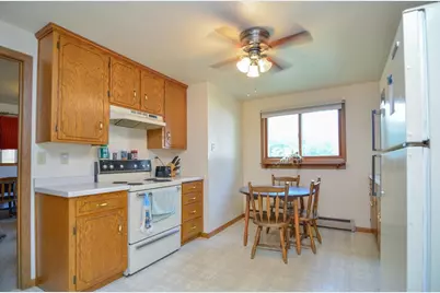 1666 Victoria Court, Green Bay, WI 54302 - Photo 29