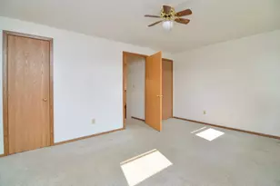 1666 Victoria Ct, Green Bay, WI 54302 - Photo 23