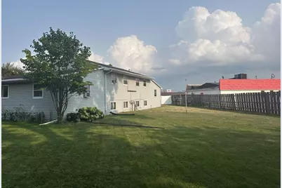 1666 Victoria Court, Green Bay, WI 54302 - Photo 53
