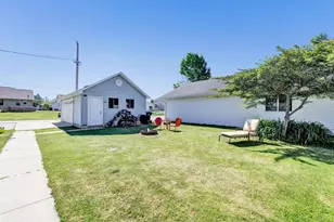822 N 5th Ave, Sturgeon Bay, WI 54235 - Photo 31