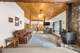 W9272 Ok Ln, Wausaukee, WI 54177 - Photo 17