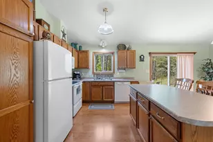 5808 Lade Beach Rd, Little Suamico, WI 54141 - Photo 9