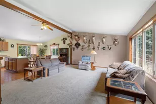 5808 Lade Beach Rd, Little Suamico, WI 54141 - Photo 5