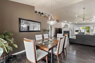 3182 Primrose Ln, Green Bay, WI 54313 - Photo 11