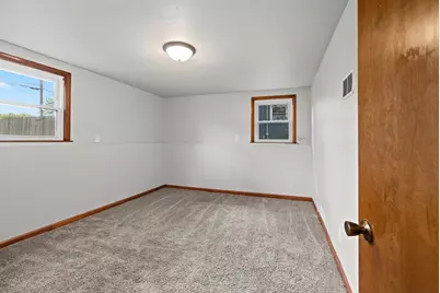 991 Suburban Drive, De Pere, WI 54115 - Photo 25