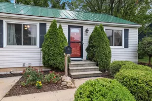 991 Suburban Dr, De Pere, WI 54115 - Photo 39