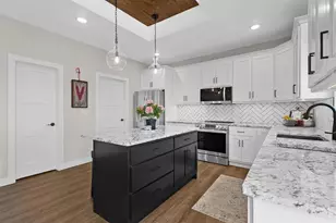 2971 S Weiler Rd, Kaukauna, WI 54130 - Photo 7