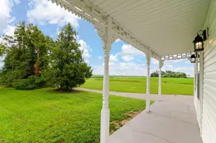 N2265 Lawn Rd, Pulaski, WI 54162 - Photo 3