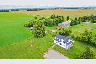 N2265 Lawn Road, Pulaski, WI 54162 - Photo 9