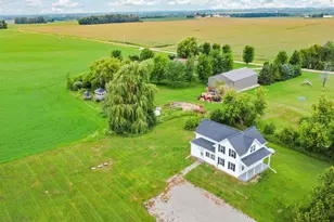 N2265 Lawn Rd, Pulaski, WI 54162 - Photo 9
