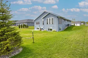 1712 Addie Pkwy, Oshkosh, WI 54904 - Photo 37