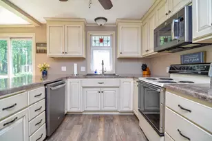 5251 Stiles Rd, Lena, WI 54139 - Photo 3